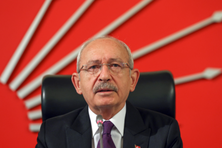 Mustafa Balbay: Wenn die Kommunalwahlen verloren gehen, wird sich Türkiye in ein vollständig autoritäres System verwandeln, CHP muss daran aufrütteln