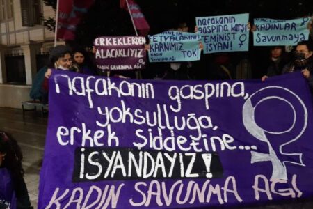 Jagd.  Nakıpoğlus „Unterhalts“-Reaktion gegenüber Minister Göktaş: Sie wollen, dass Frauen sich nicht scheiden lassen können, selbst wenn sie zu Hause Gewalt ausgesetzt sind