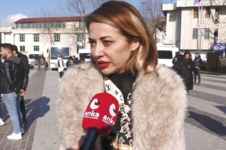 Feyza Altun: Ich habe zwei Nächte lang mit Tausenden Tweets von Leuten gekämpft, die sagten, sie würden mich töten und ihre Konkubine werden.