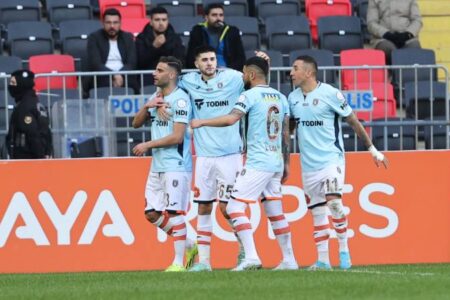 Gaziantep FK 0-2 Başakşehir (Spielergebnis)
