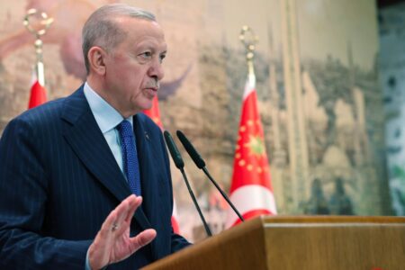 Erdoğan sprach über einen Stopp des Handels mit Israel: „Wir wissen, wie der Westen angreifen wird, unser einziges Ziel ist es, die Netanjahu-Regierung zu einem Waffenstillstand zu zwingen.“